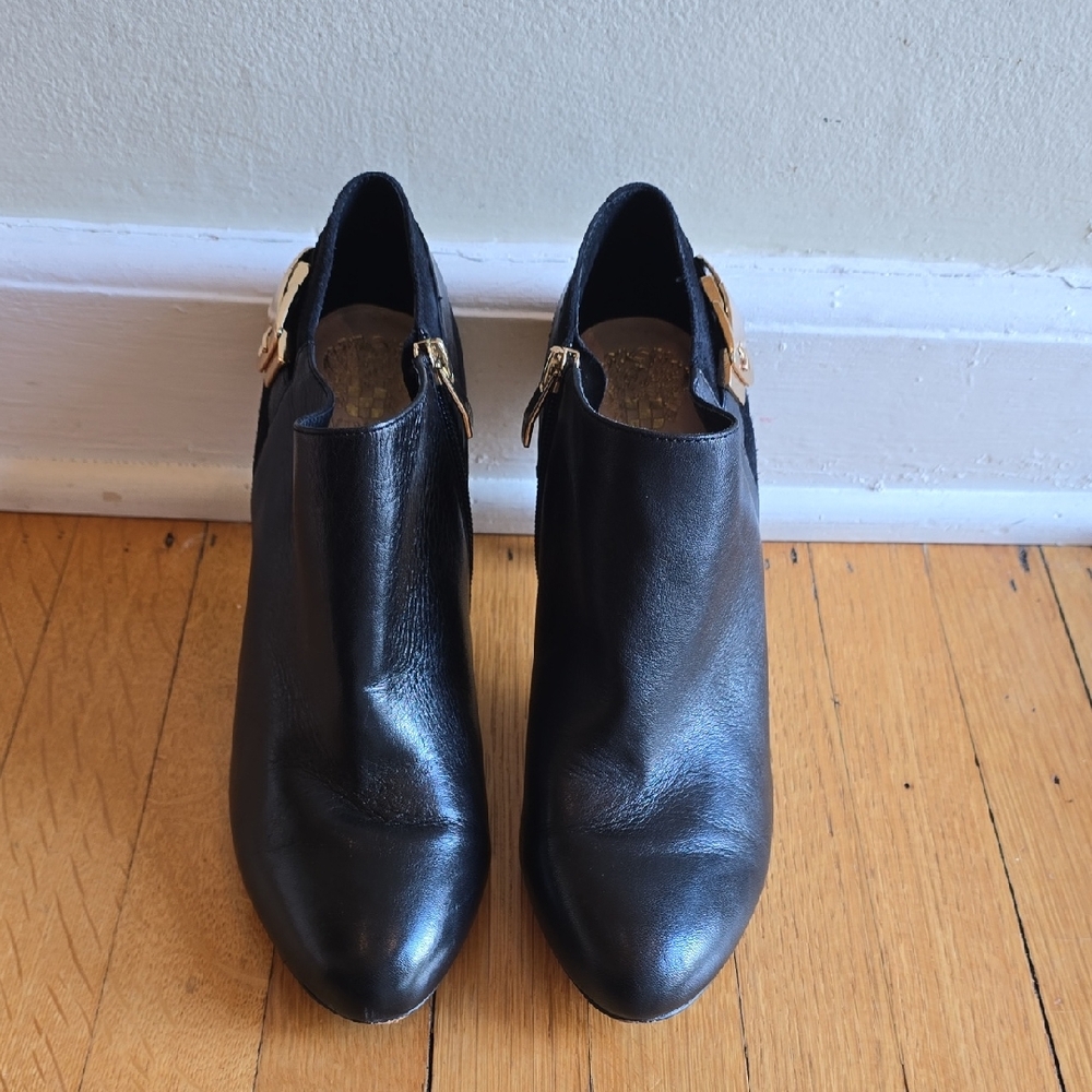 Vince Camuto, Velino Black Ankle Boots, Leather, EUC, Women's 10 - Picture 3 of 16